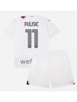 Billige AC Milan Christian Pulisic #11 Bortedraktsett Barn 2023-24 Kortermet (+ Korte bukser)